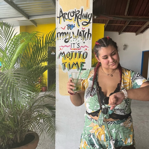 SHEIN CURVE 2 Piece tropical set - Picture 2 of 2